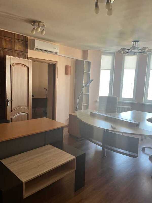 Здам довгостроково  об`єкт сфери послуг Київ, Дарницький, вул. Срібнокільська, 22. 