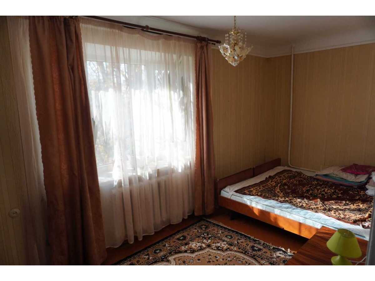 Продам 2-к квартиру Полтава, Київський, Репіна, 16. 
