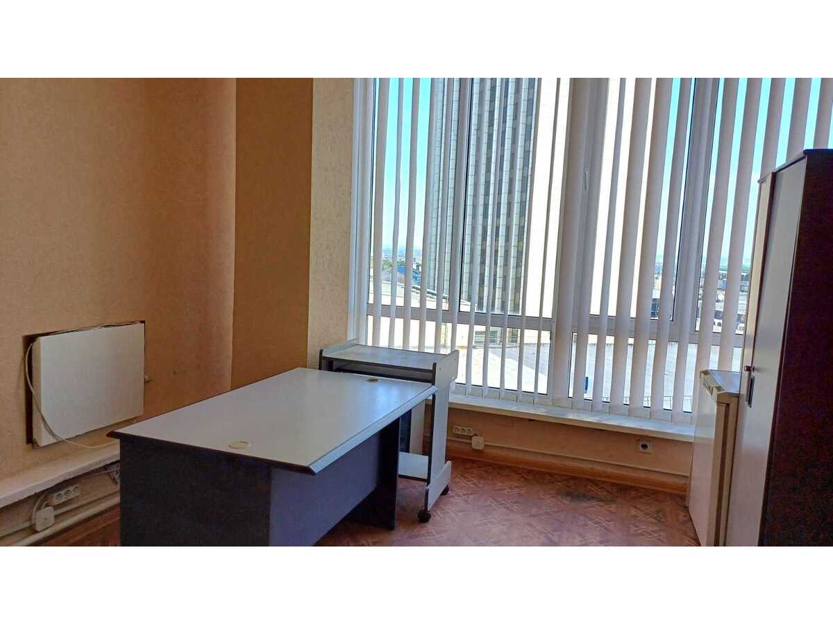 Здам довгостроково  офісне приміщення Київ, Шевченківський, вул. Січових Стрільців, 1-5. 