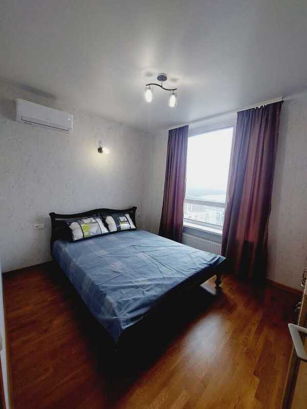 Здам довгостроково 1-к квартиру Київ, Дарницький, вул. Вірменська, 8. 