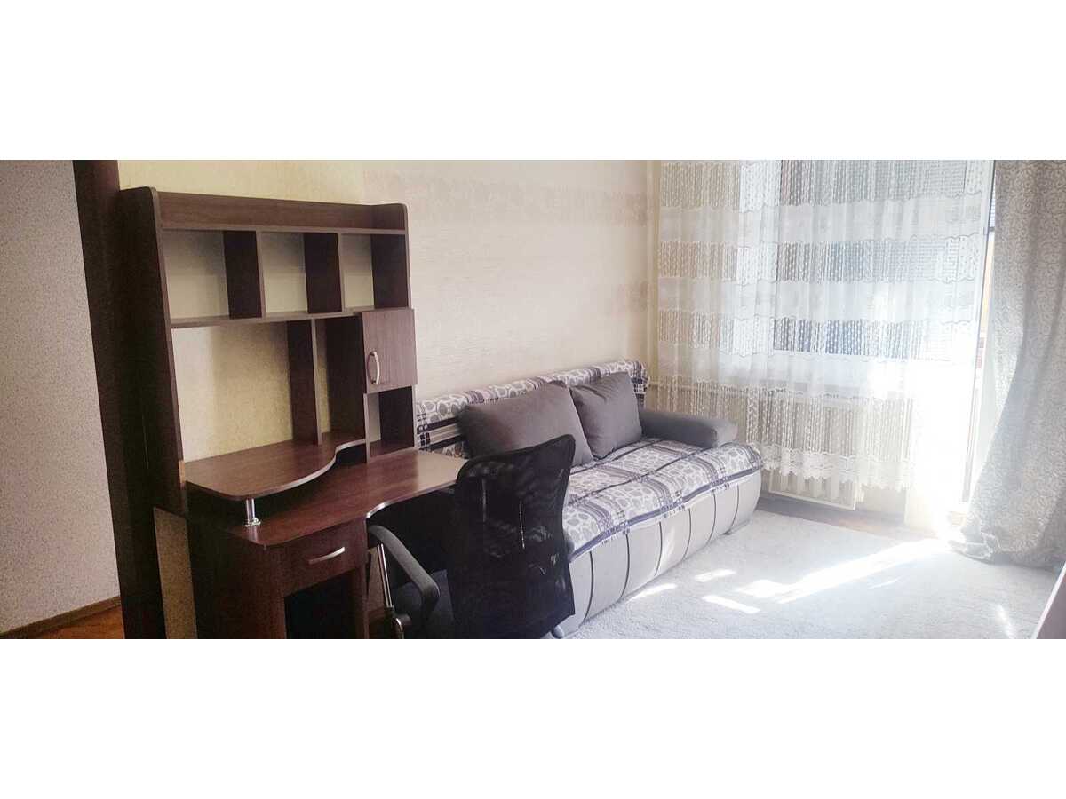 Здам довгостроково 1-к квартиру Київ, Дніпровський, вул. Григорія Чупринки, 8. 