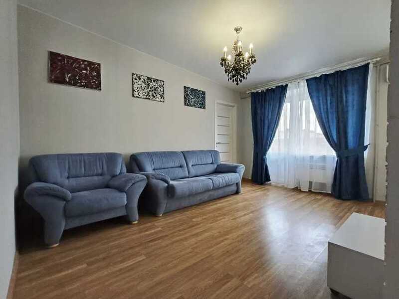 Здам довгостроково 2-к квартиру Дніпро, Центральний, пр. Поля, 72. 