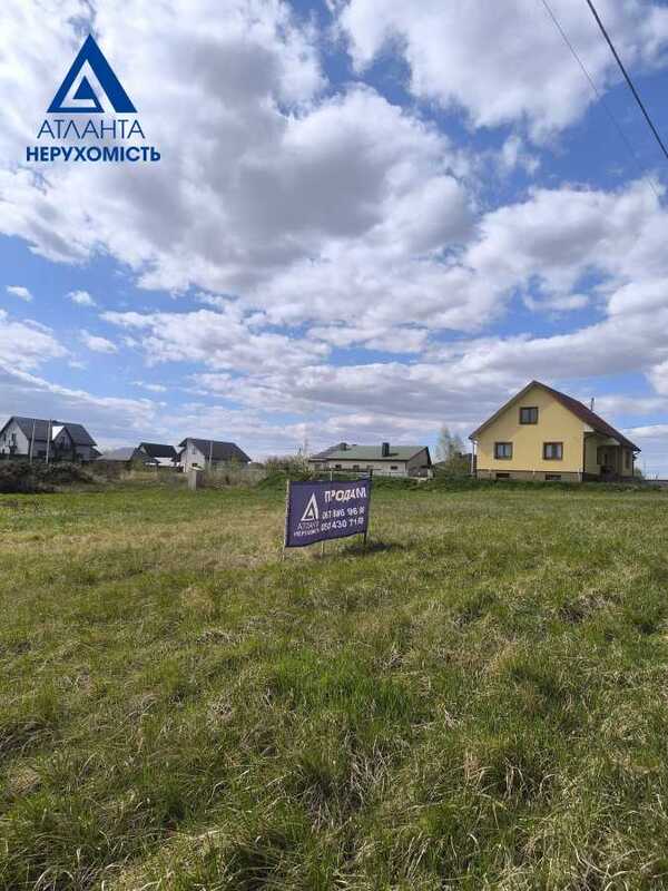 Продам  ділянку під житлову забудову Луцьк, Маяки, фальківська. 