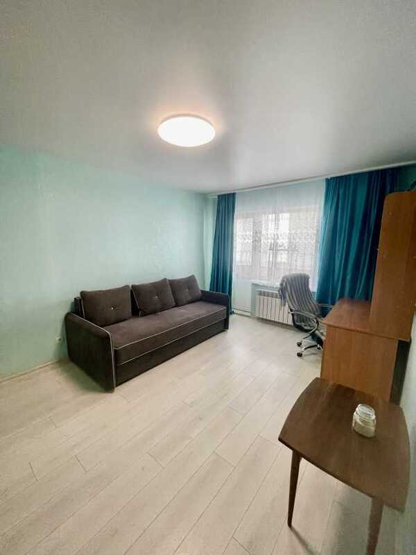 Здам довгостроково 1-к квартиру Київ, Оболонський, вул. Йорданська, 11А. 