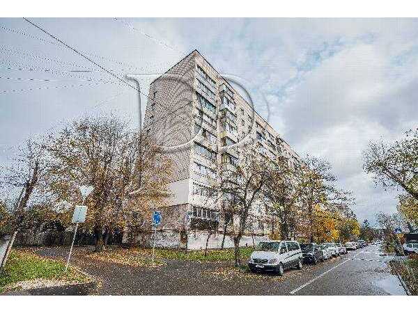 Продам 3-к квартиру Київ, Дніпровський, вул. Хорольська, 10. 