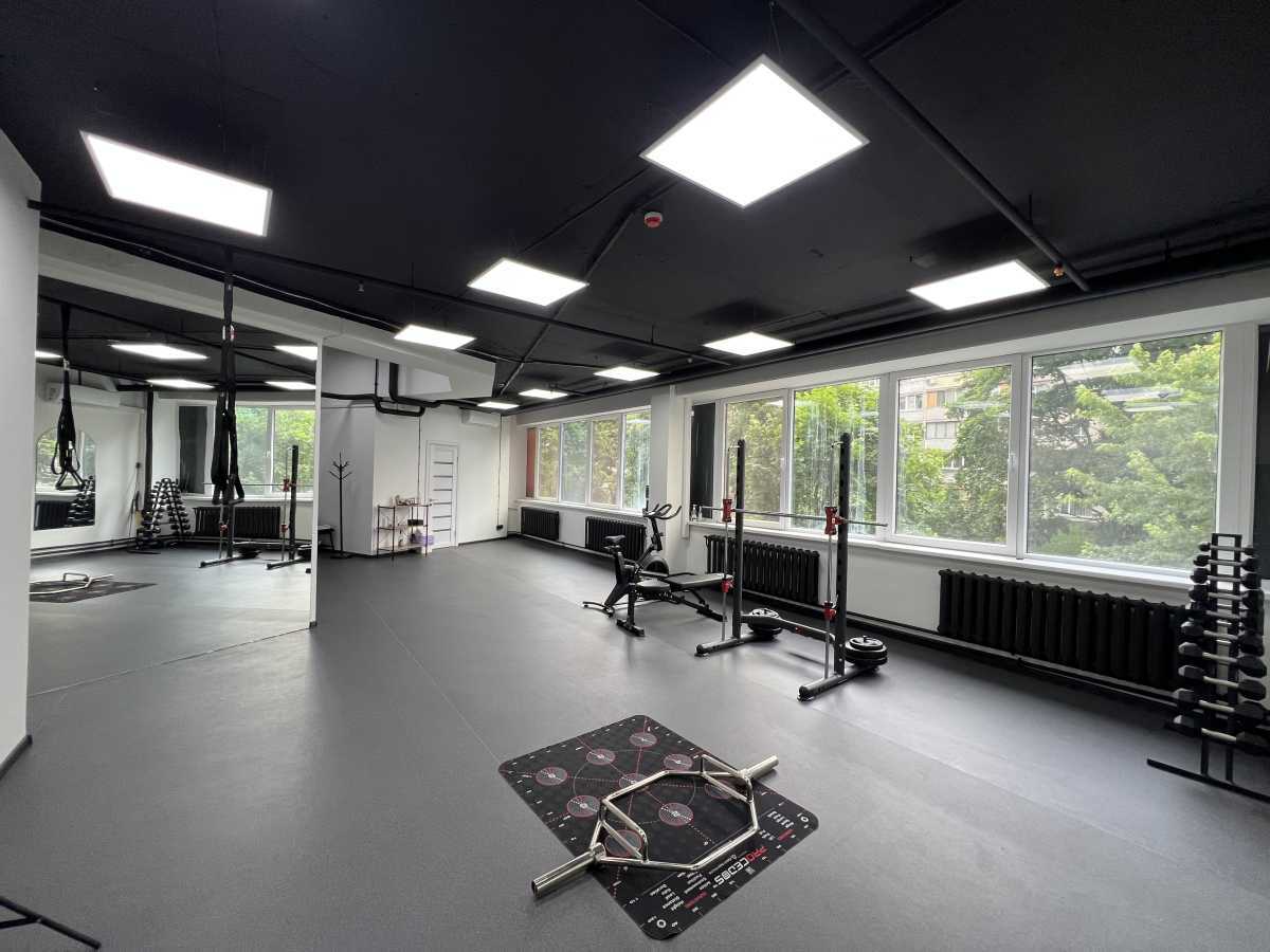 Продам  офісне приміщення Київ, Солом`янський, вул. Кудряшова, 18А. 