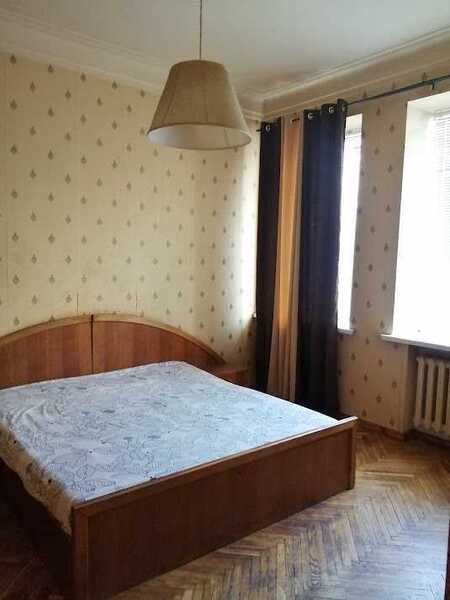 Здам довгостроково 3-к квартиру Київ, Шевченківський, вул. Олександра Довженка, 10. 