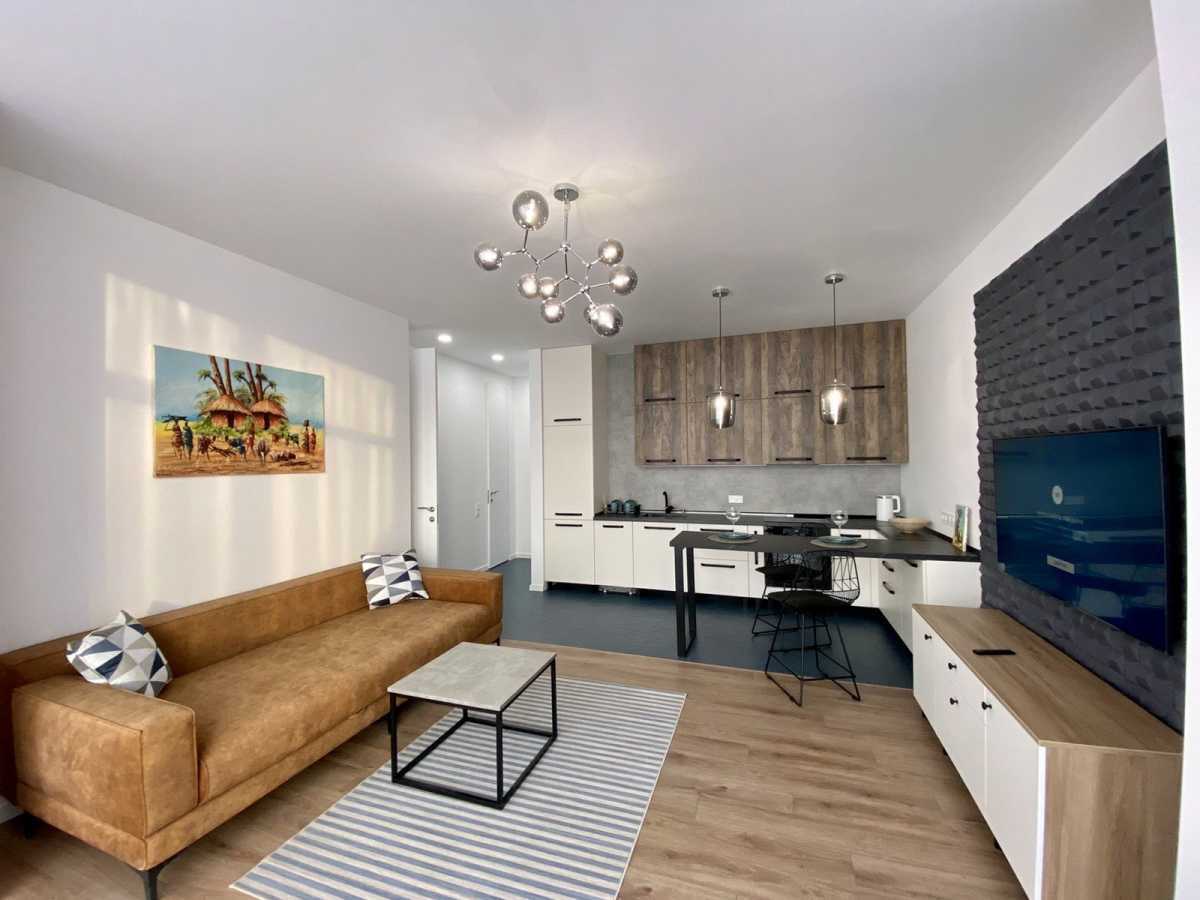 Здам довгостроково 1-к квартиру Київ, Печерський, вул. Саперне Поле, 5. 