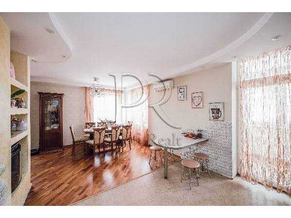 Продам 3-к квартиру Київ, Дніпровський, вул. Микільсько-Слобідська, 6. 