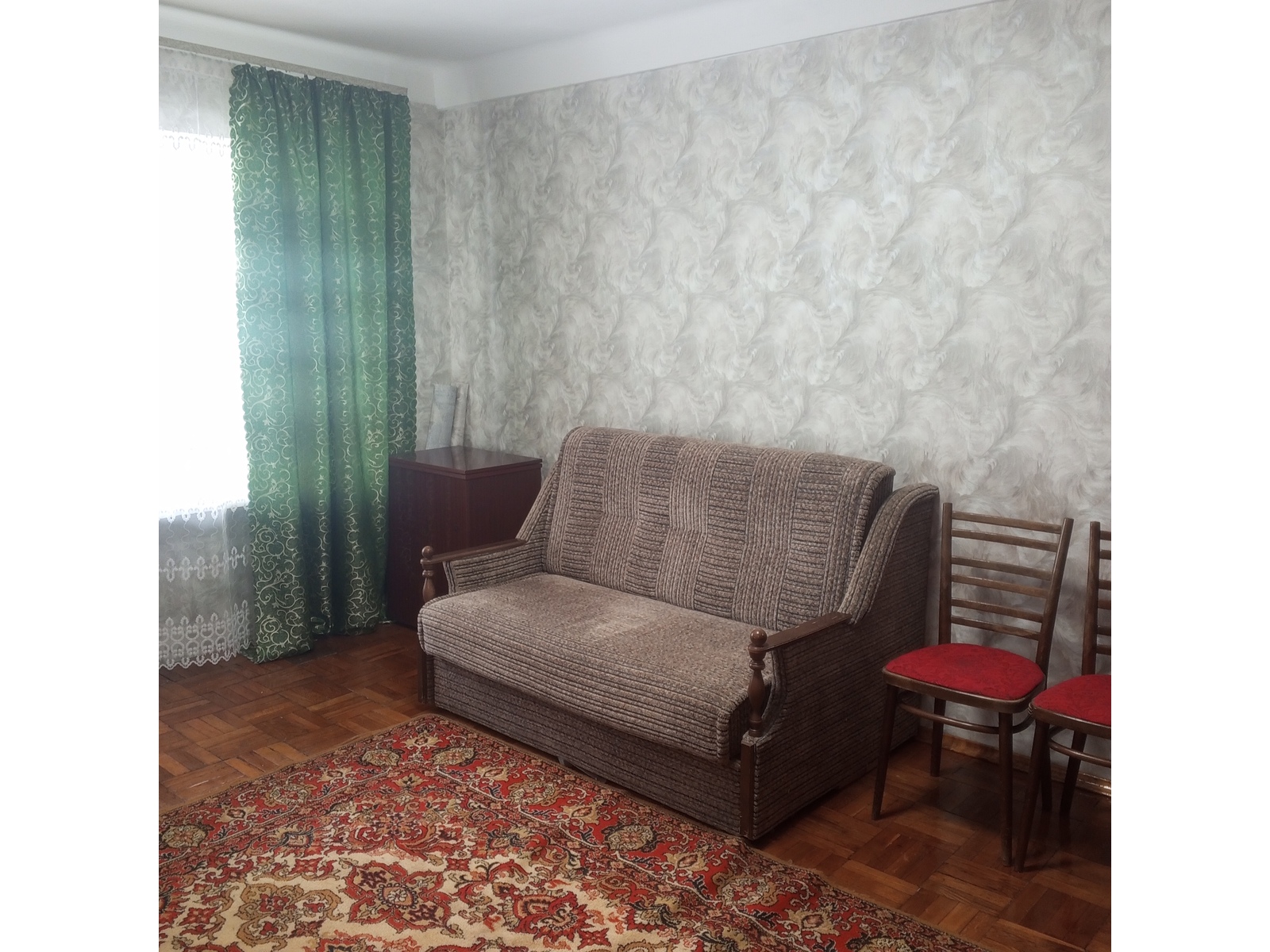 Оренда 1-ї квартири біля метро Видубичі