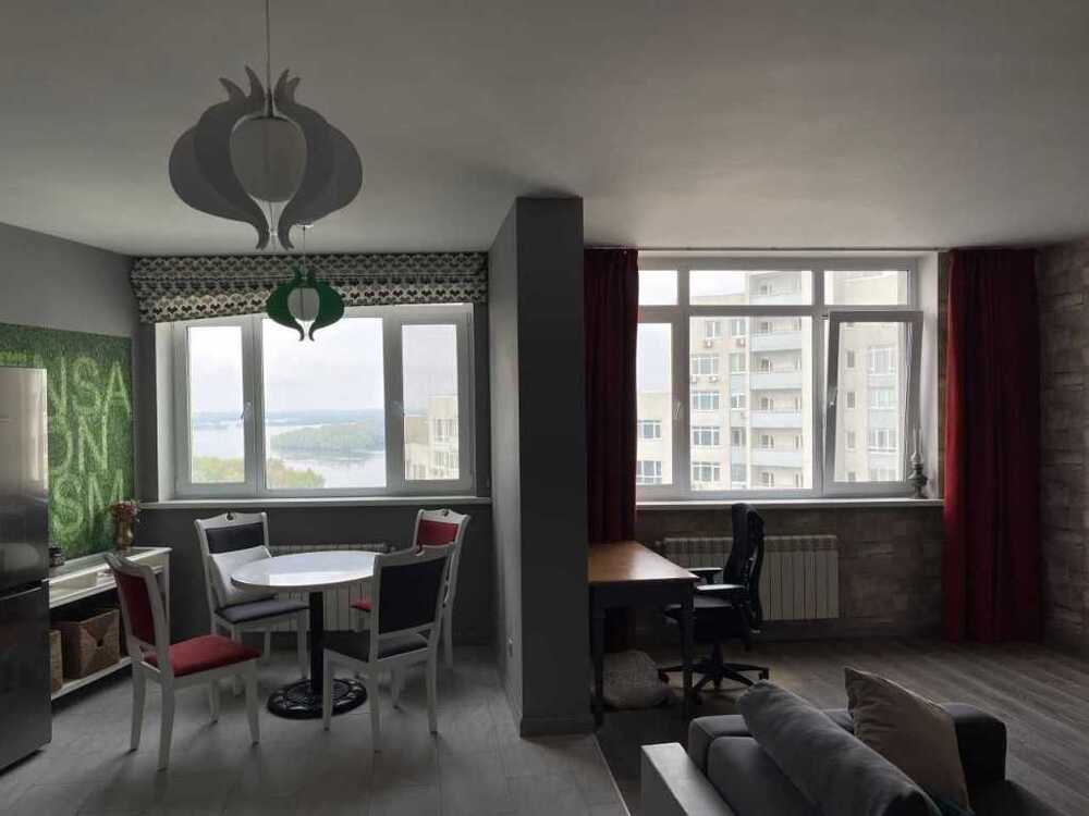 Здам довгостроково 2-к квартиру Київ, Оболонський, просп. Степана Бандери, 2Д. 