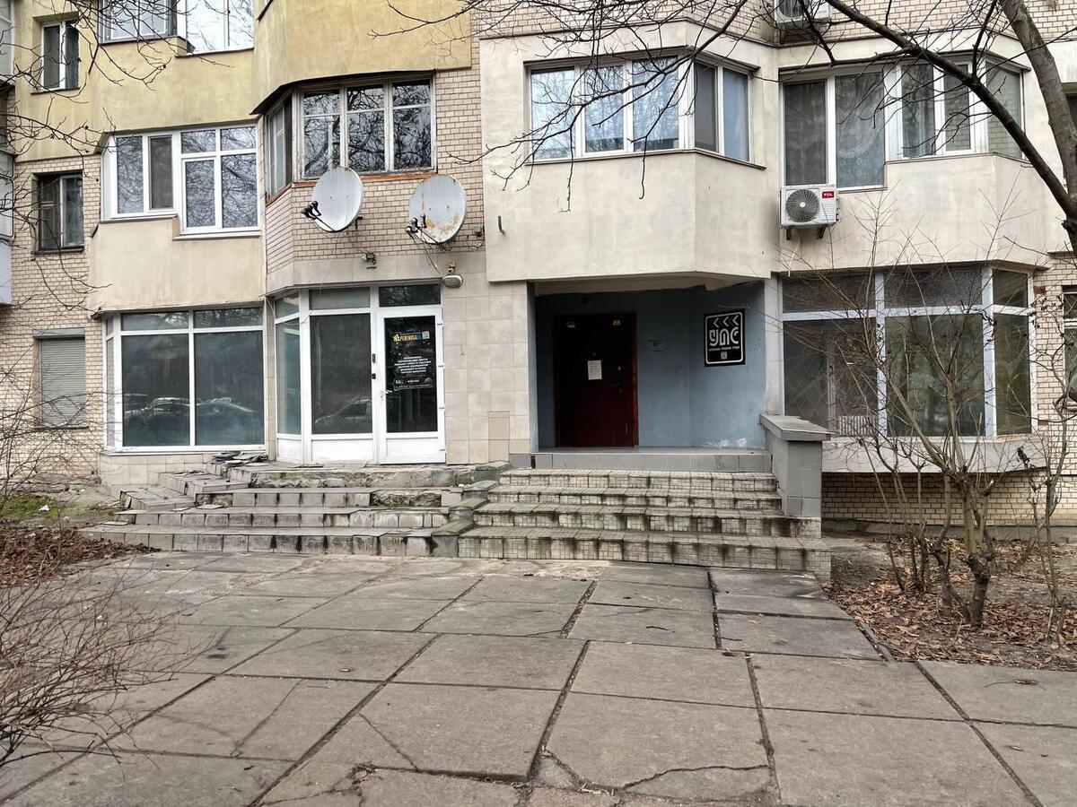 Продаж, Фасад, Торгове, Августина Волошина 400м2