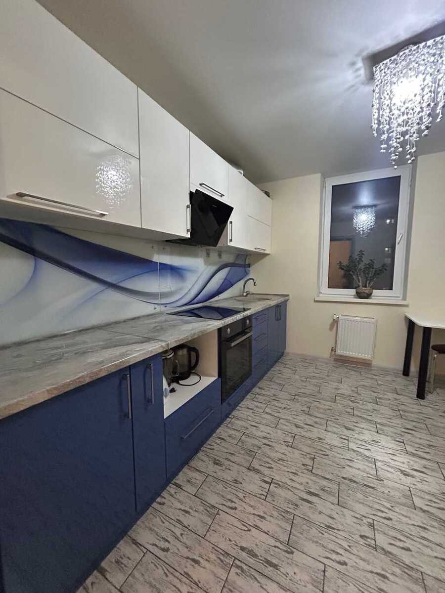 Продам 2-к квартиру Бучанський, Коцюбинське, Пономарьова, 26. 