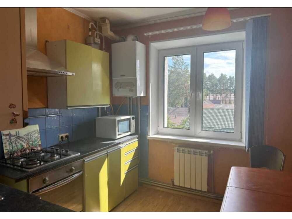 Продам 2-к квартиру Бучанський, Ірпінь, Северинівська, 128. 