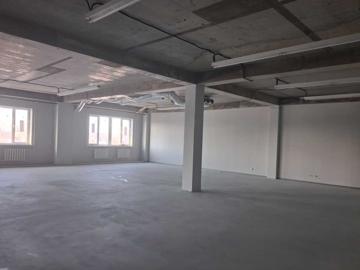 Здам довгостроково  складське приміщення Київ, Солом`янський, вул. Ушинського. 