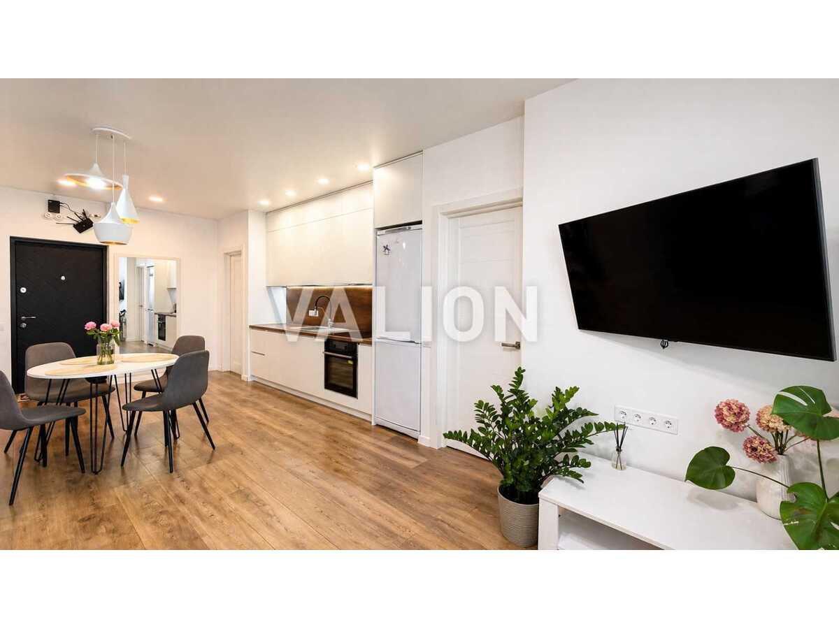 Продам 1-к квартиру Київ, Солом`янський, вул. Генерала Шаповала, 20. 