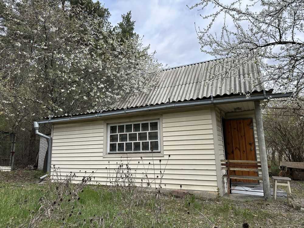 Продам 2-к дачу Броварський, Княжичі, Садова, 140. 