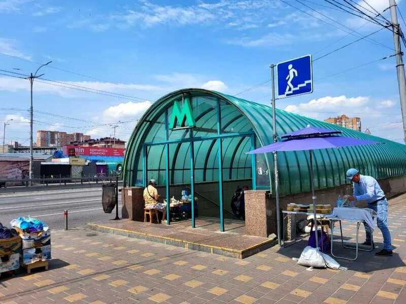 Здам довгостроково 2-к квартиру Київ, Святошинський, вул. Академіка Доброхотова, 15. 