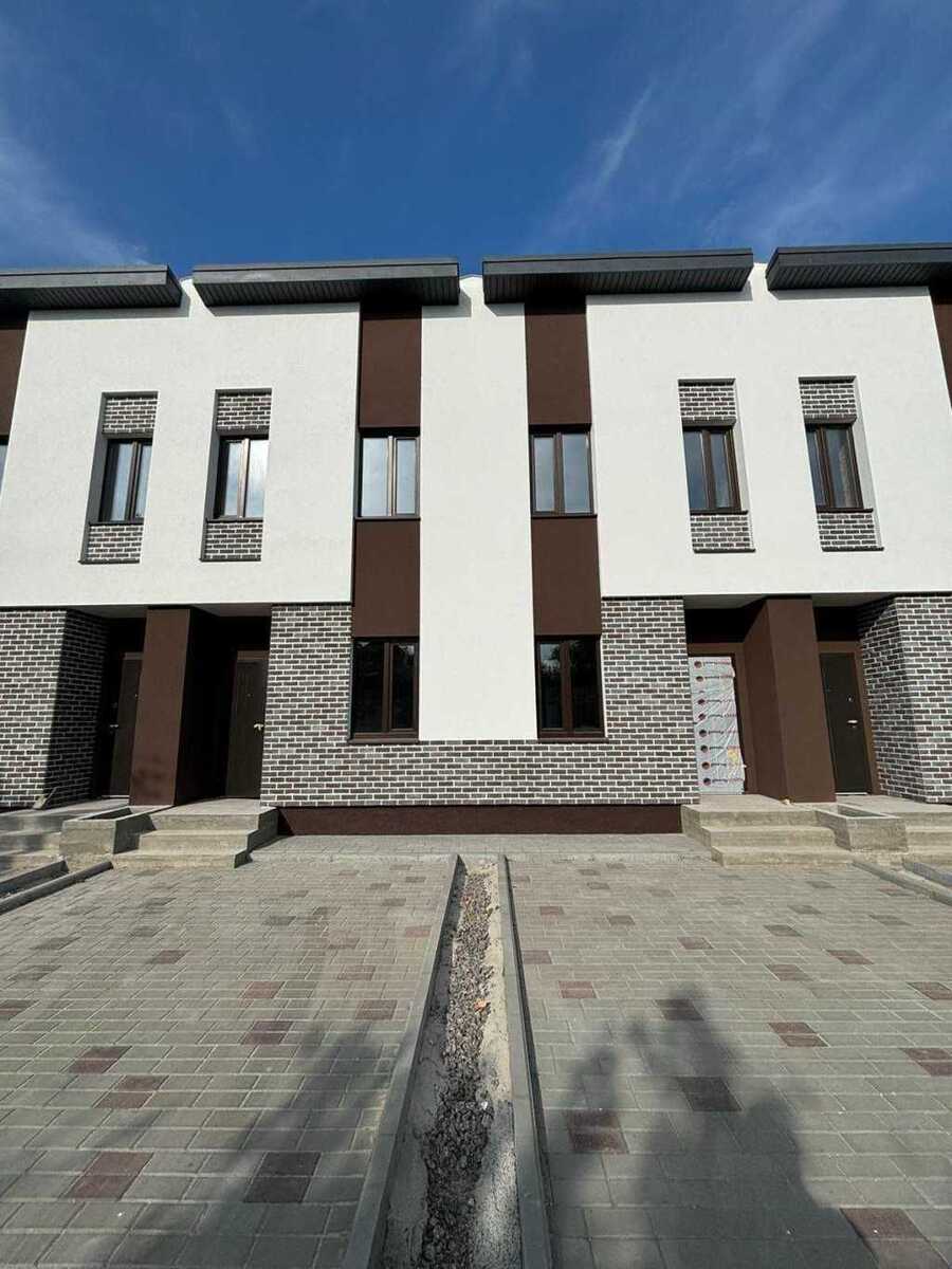 Продам 3-к таунхаус Черкаси, Придніпровський, Бандеры, 83. 