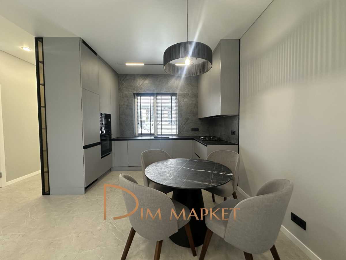 Продам 4-к таунхаус Бучанський, Петропавлівська Борщагівка, Полтавська. 