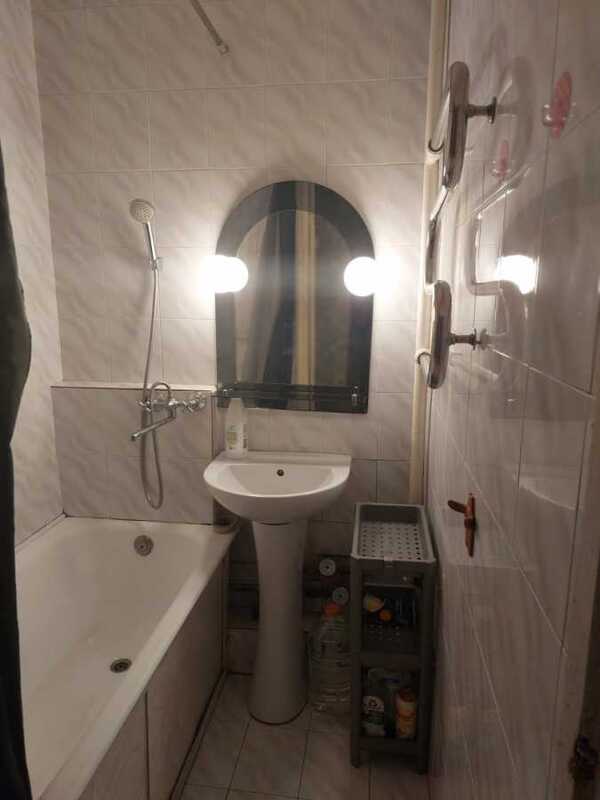 Здам довгостроково 2-к квартиру Київ, Деснянський, вул. Космонавта Волкова, 4. 