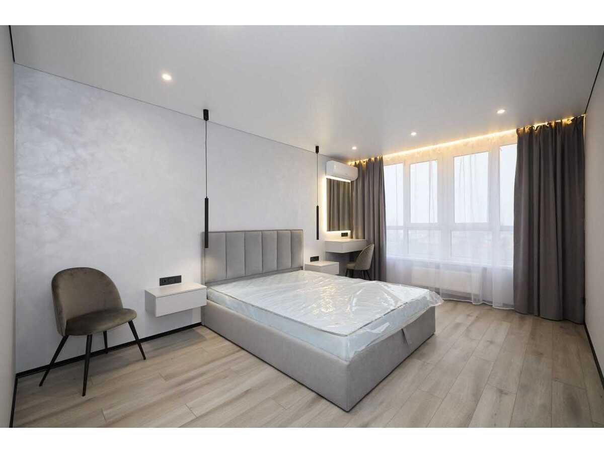 Продам 1-к квартиру Київ, Голосіївський, вул. Михайла Максимовича, 32А. 