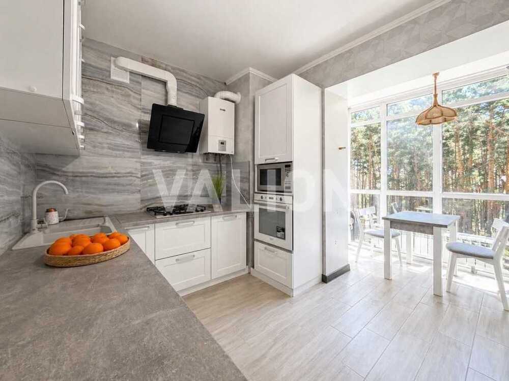 Продам 1-к квартиру Київ, Деснянський, вул. Радистів, 34г. 