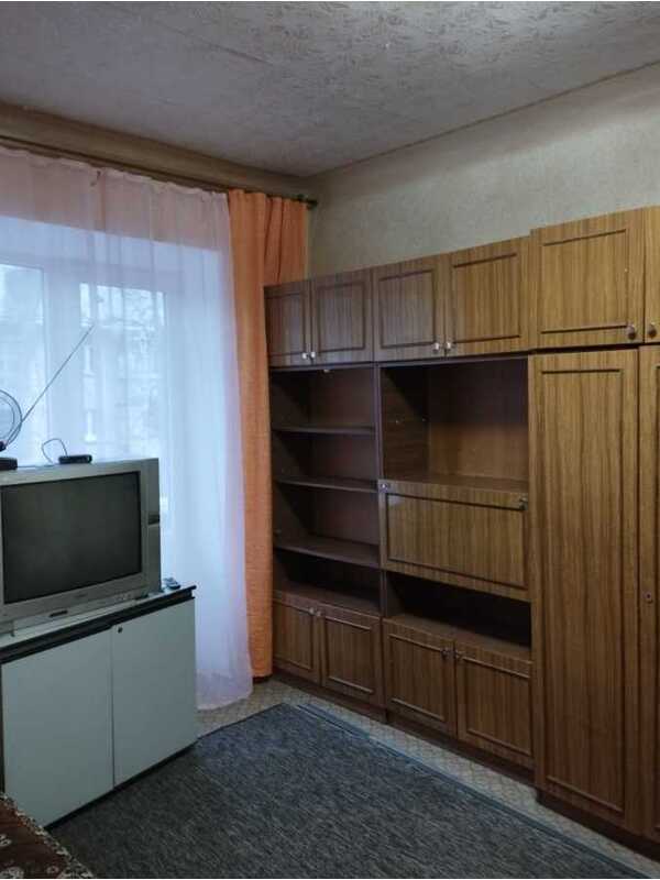 Здам довгостроково 1-к квартиру Київ, Оболонський, вул. Вишгородська, 24. 