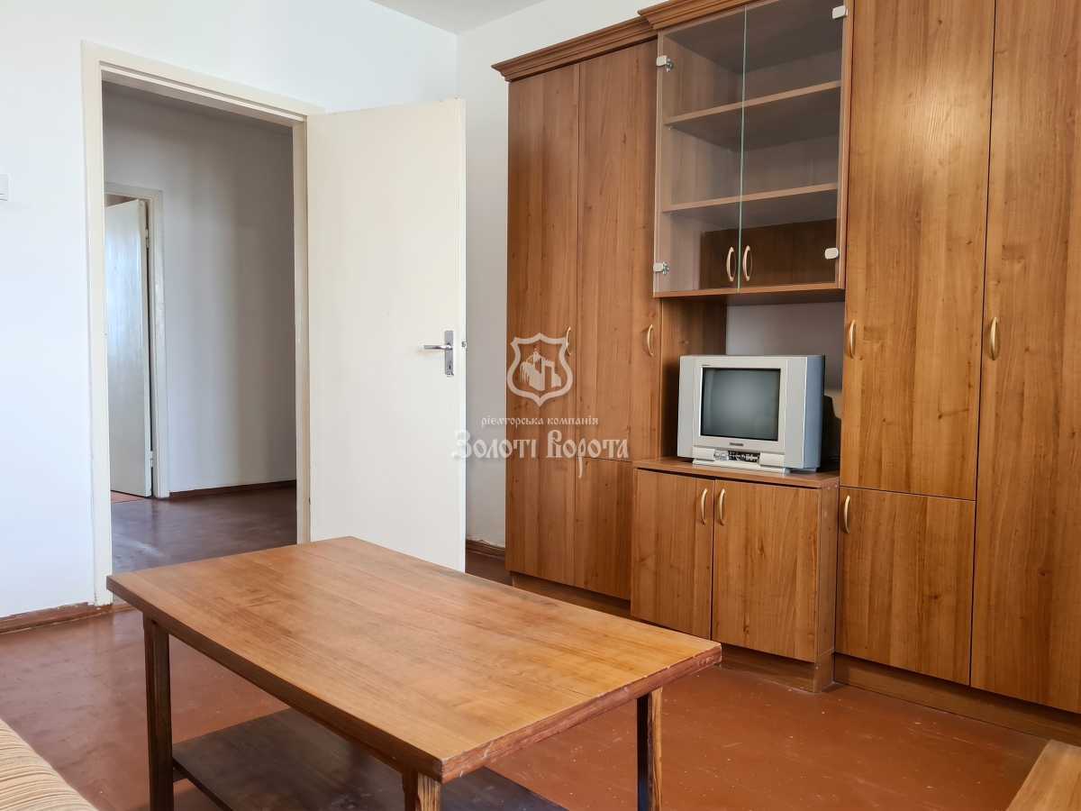 Продам 3-к квартиру Бучанський, Вишневе, Машинобудівельників, 9. 
