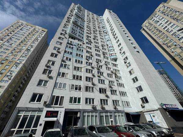 Продам 3-к квартиру Київ, Дарницький, вул. Урлівська, 23Б. 