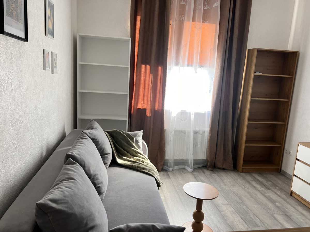 Продам 1-к квартиру Одеса, Пересипський, Владислава Бувалкіна, 66. 