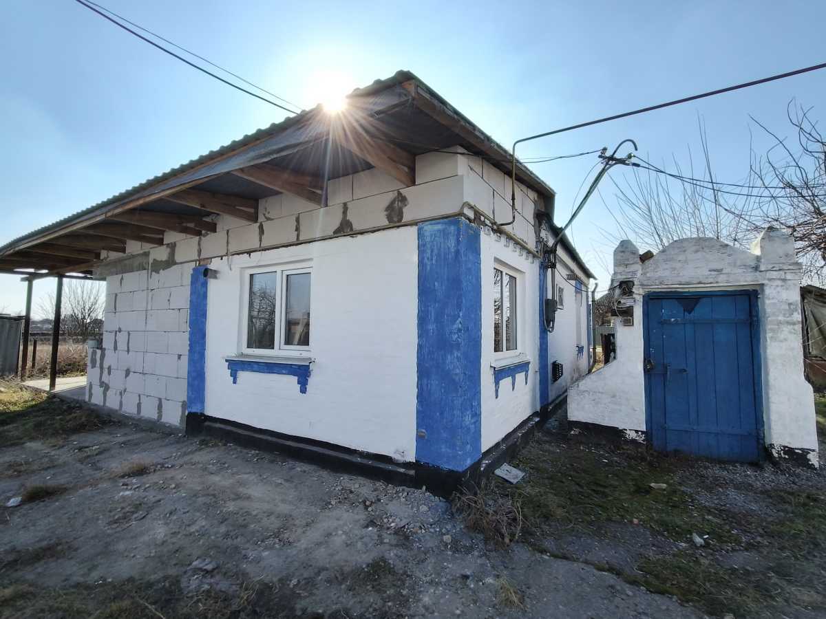 Продам 3-к дім Білоцерківський, Черкас, Квітуча, 37. 