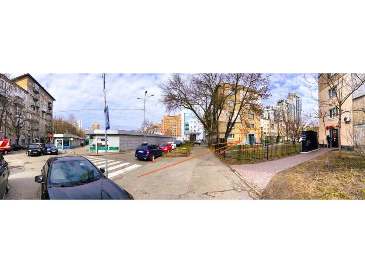 Здам довгостроково  торгову площу Київ, Печерський, вул. Олександра Копиленка, 3. 