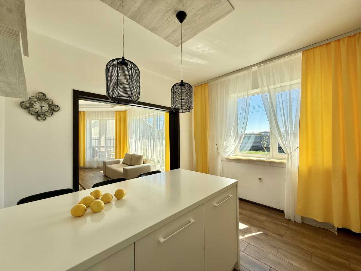 Продам 5-к дім Вишгородський, Осещина, Трояндова. 