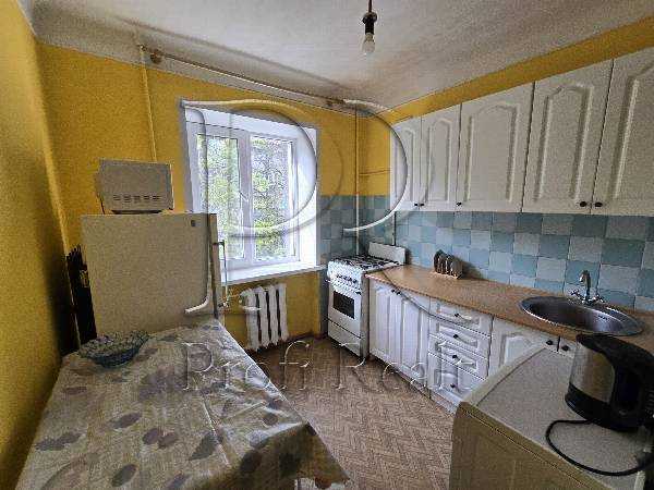 Продам 2-к квартиру Київ, Солом`янський, вул. Івана Неходи, 3. 
