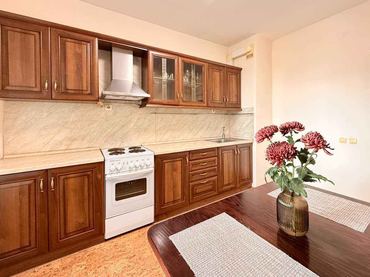 Продам 1-к квартиру Київ, Дарницький, вул. Бориспільська, 26В. 