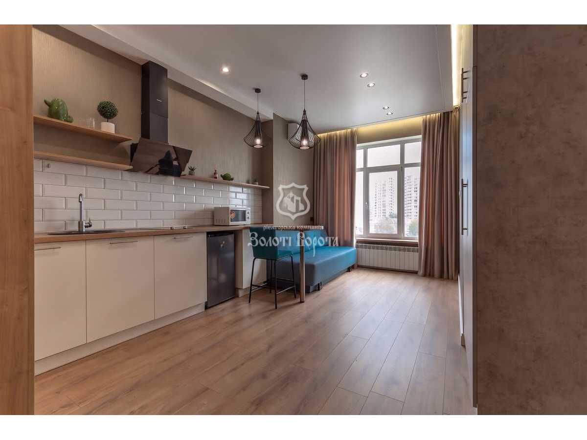 Продам 1-к квартиру Київ, Печерський, вул. Євгена Коновальця, 36е. 