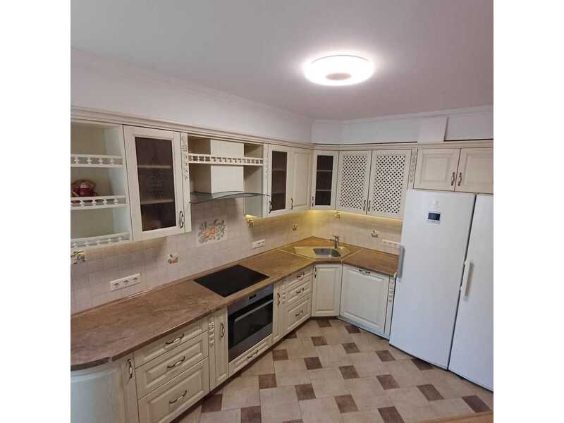 Продам 3-к квартиру Київ, Голосіївський, вул. Михайла Ломоносова, 71г. 