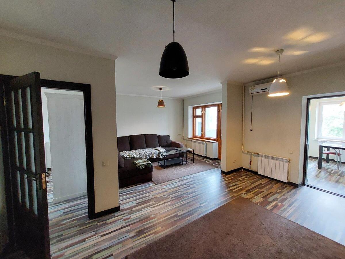 Продажа 4-ї квартири в центрі  Поділу, 97 кв..м. Кирилівська 30/5