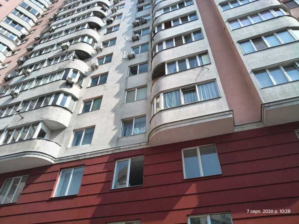 Продам 1-к квартиру Київ, Дарницький, вул. Бориспільська, 6. 
