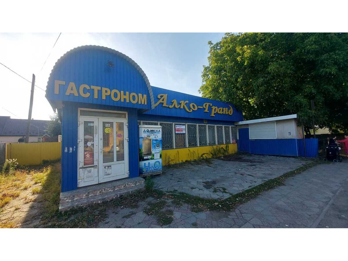 Здам довгостроково  торгову площу Глибоцький, Коровія, Головна, 14. 