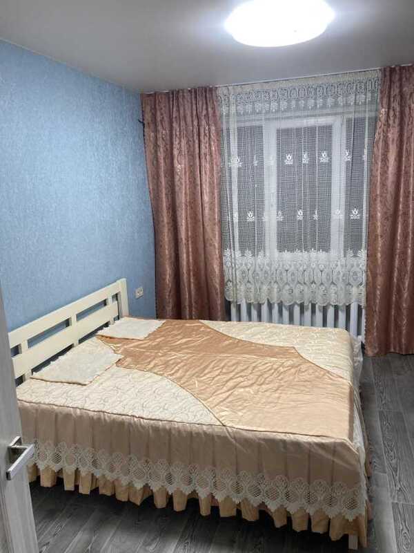 Здам довгостроково 2-к квартиру Київ, Святошинський, вул. Гната Юри, 6. 