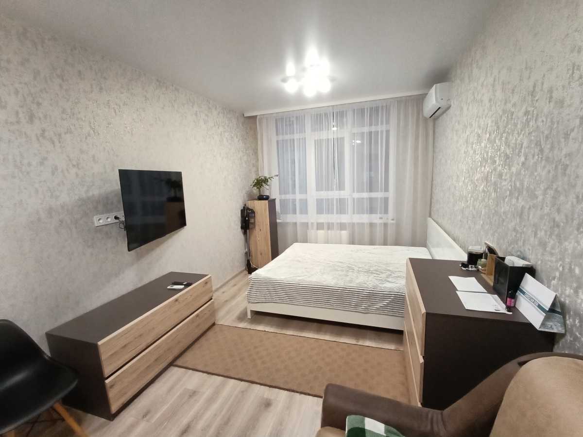 Здам довгостроково 1-к квартиру Київ, Оболонський, вул. Миколи Гулака, 4. 