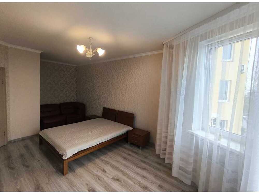 Продам 1-к квартиру Бучанський, Софіївська Борщагівка, калинова. 