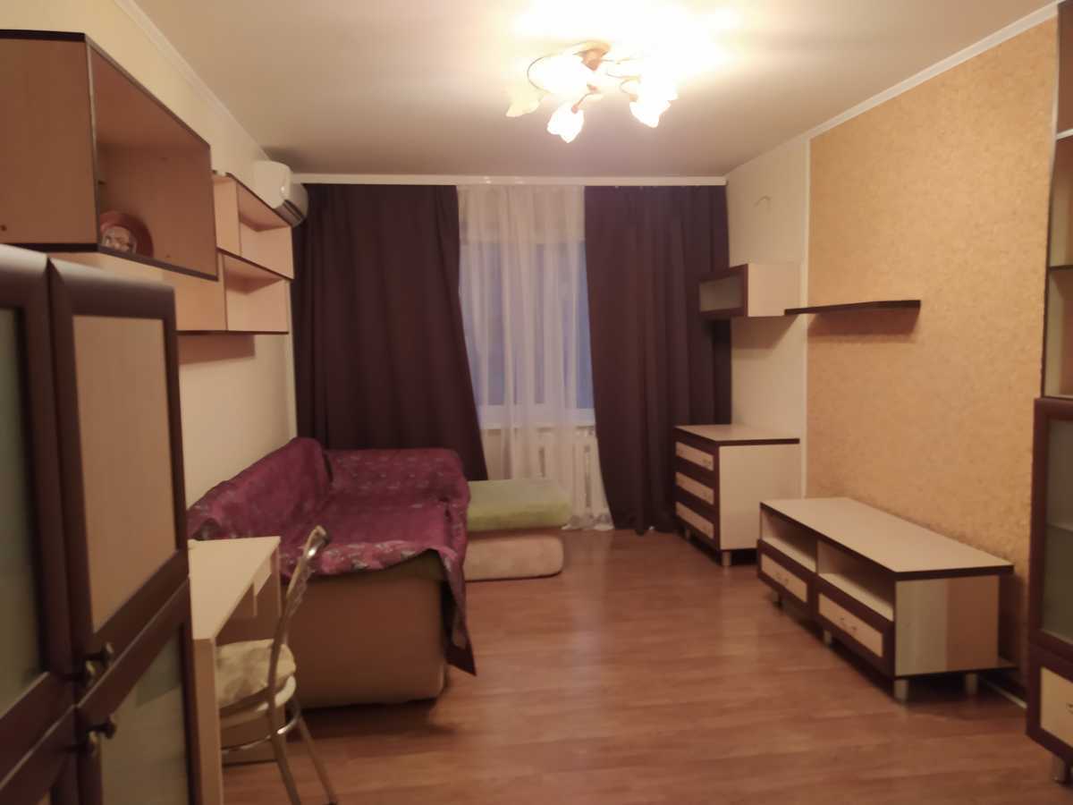 Здам довгостроково 1-к квартиру Київ, Оболонський, вул. Героїв Дніпра, 38в. 