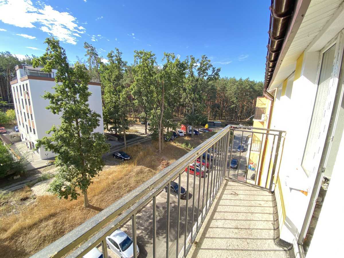 Продам 1-к квартиру Бучанський, Ірпінь, Білокура, 6А. 