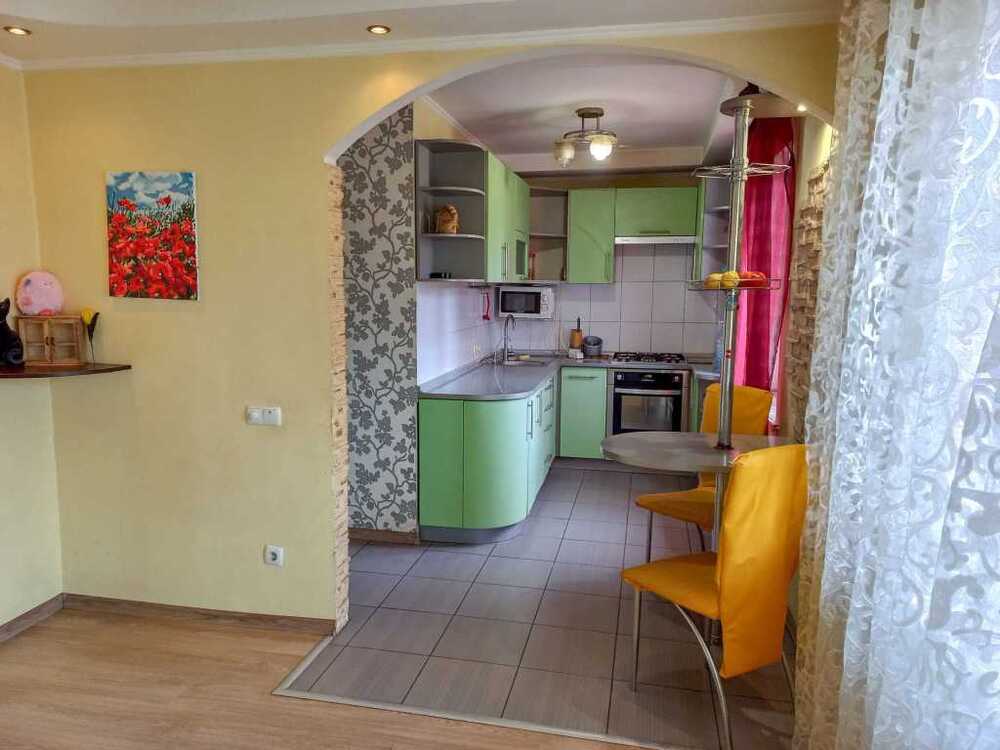 Продам 2-к квартиру Київ, Святошинський, вул. Зодчих, 16. 