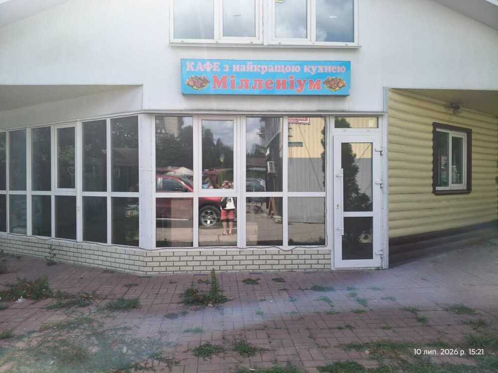 Здам довгостроково  торгову площу Київ, Деснянський, вул. Братиславська, 14Б. 