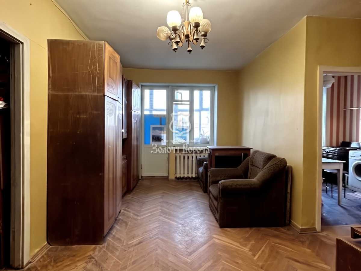 Продам 2-к квартиру Київ, Дніпровський, вул. Будівельників, 5. 