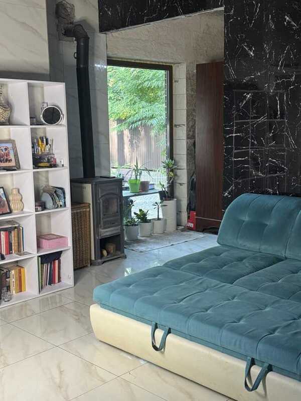 Продам 3-к дім Київ, Дарницький, вул. Лісова. 